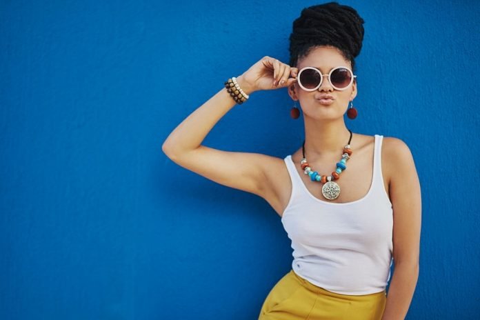Modern Accessories for a Stunning Look