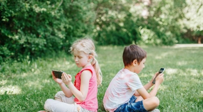 Don’t Let the Screens Rule Your Life – Recommended Screen Time for Kids Screens Rule Your Life