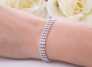 What can I do with an old tennis bracelet? old tennis bracelet