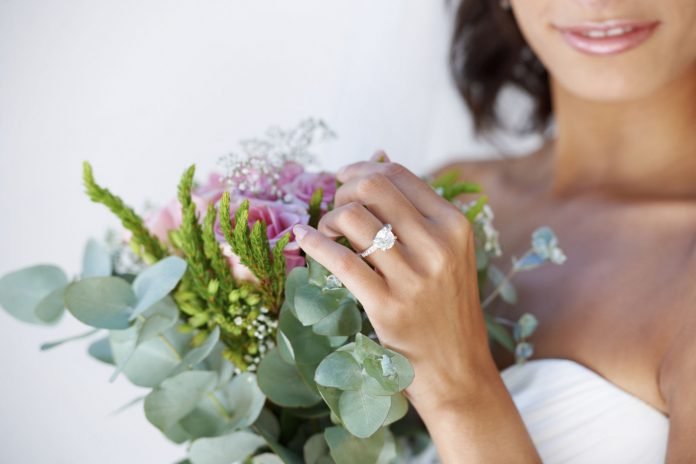 wholesale diamonds and engagement rings in Houston