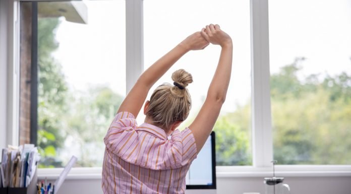 4 Health Tips for Office Workers Health Tips for Office Workers