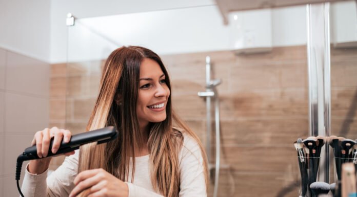 How to Use Hair Straightening Iron How to Use Hair Straightening Iron