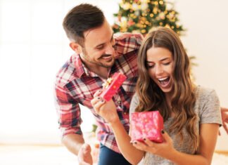 Top Five Little Ways to Surprise Your Partner Surprise Your Partner