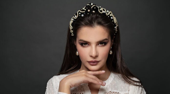 What Your Headband Says About Your Personal Style Headband Says Your Personal Style