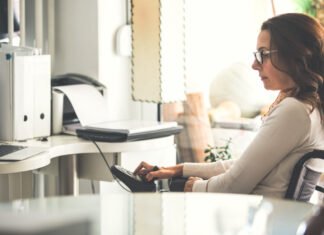 3 Reasons Why Your Home Office Needs a Business Printer Home Office Business Printer