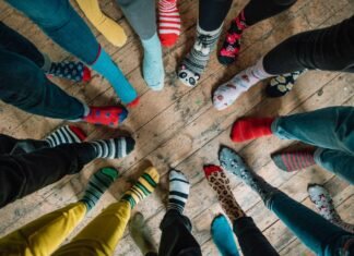 Walk This Way: The Ultimate Guide to Creating Custom Socks with a Private Label Manufacturer private label socks