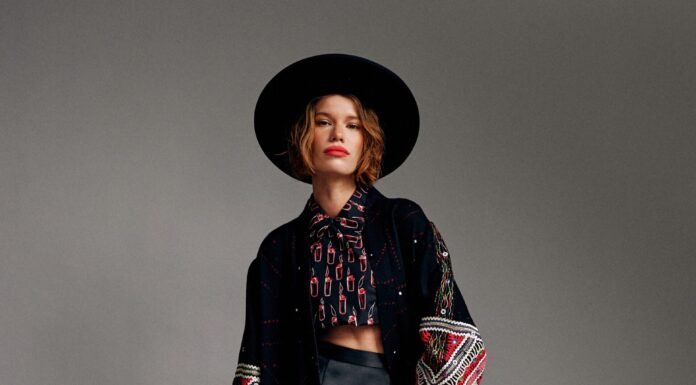 Exploring the History and Creativity of Unique Garments from Distant Lands | Jaygry Unique Garments from Distant Lands