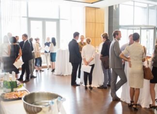 How to organize a corporate event How to organize a corporate event
