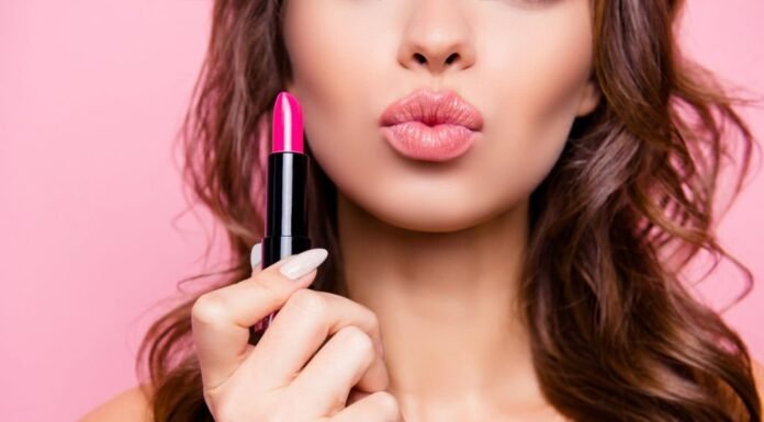 Discover Your Signature Scent and Look with Women’s Makeup and Fragrances women's makeup