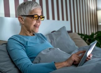 Blue Light Blocking Glasses for Women – Protecting Their Eyes in the Digital Age Blue Light Blocking Glasses for Women