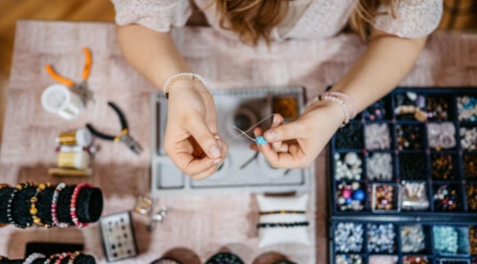 Top 10 Best Print on Demand Jewelry Companies in 2024 Print on Demand Jewelry