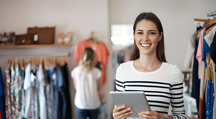 What Does an e-commerce Manager Do & Responsibilities 2024 what does an ecommerce manager do